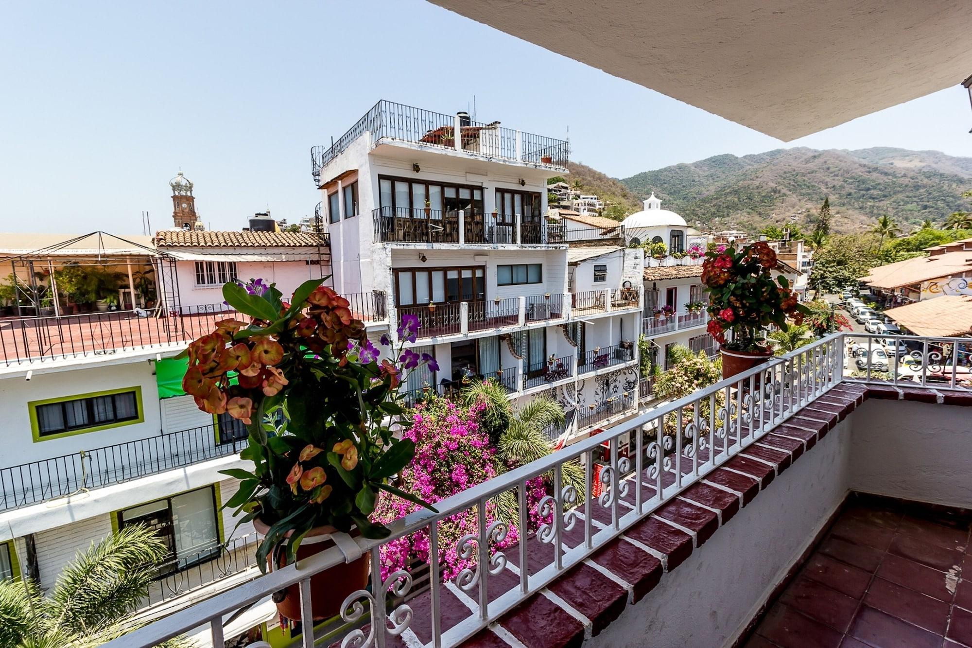 Suites Plaza Del Rio - Family Hotel Malecon Centro Puerto Vallarta Zewnętrze zdjęcie