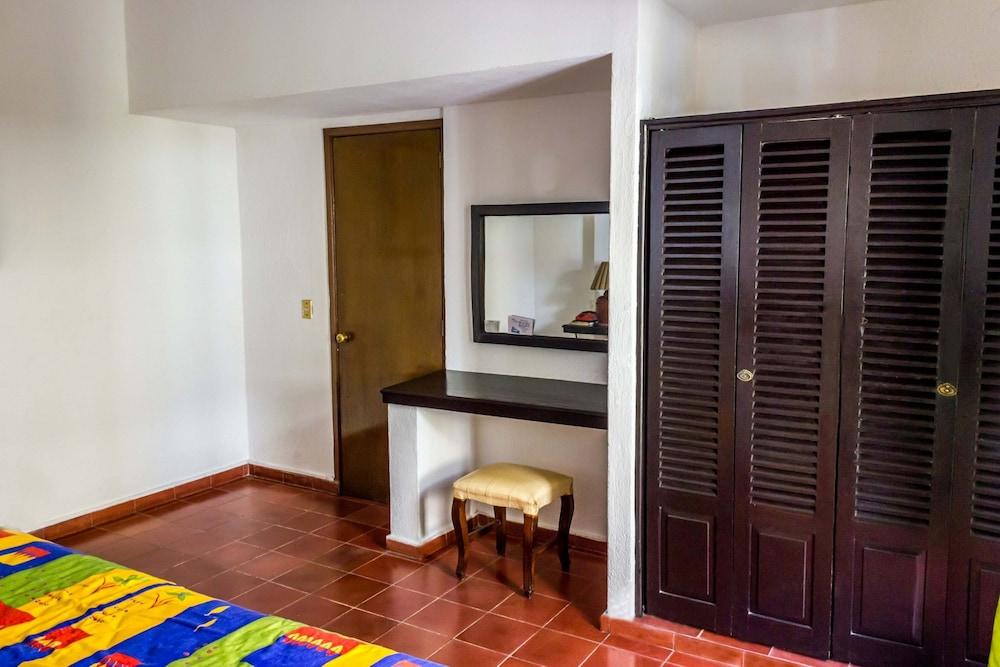 Suites Plaza Del Rio - Family Hotel Malecon Centro Puerto Vallarta Zewnętrze zdjęcie